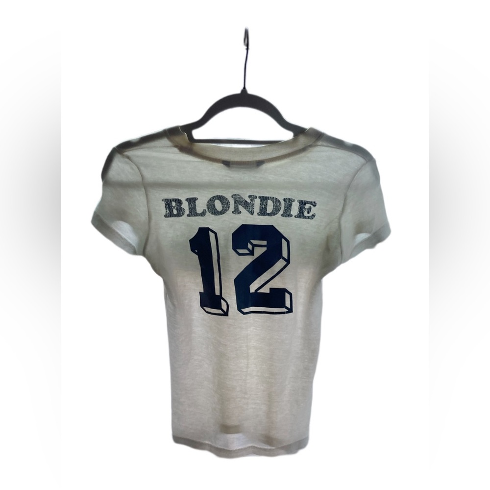 Abercrombie Tee - Picture 4 of 5